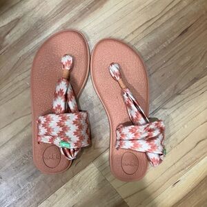 Sanuk Women's Sandals in Coral and White